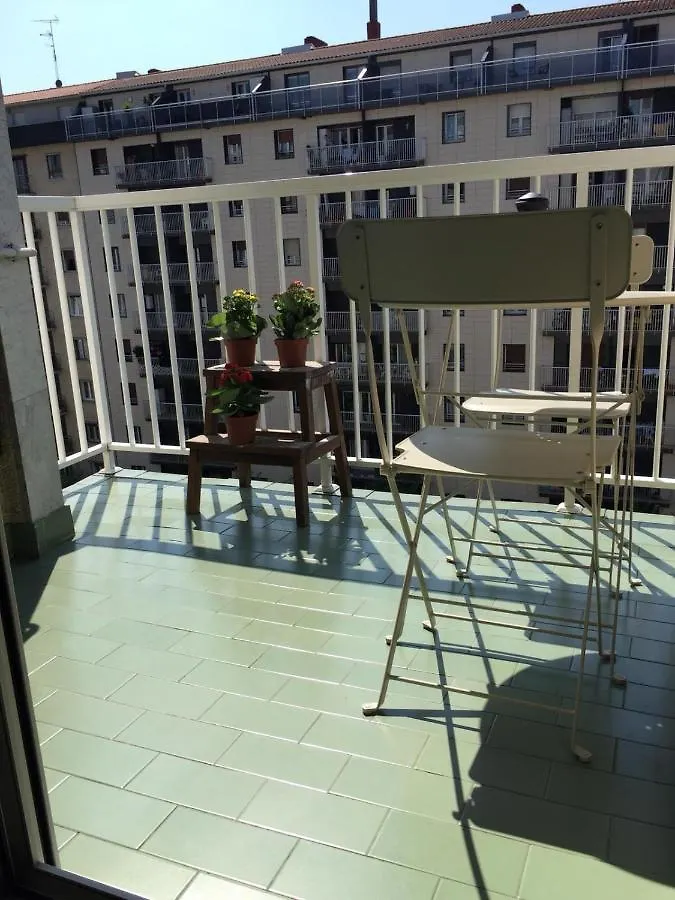 Apartamento FELIPEIV,centrico,terraza,wifi,parking San Sebastián